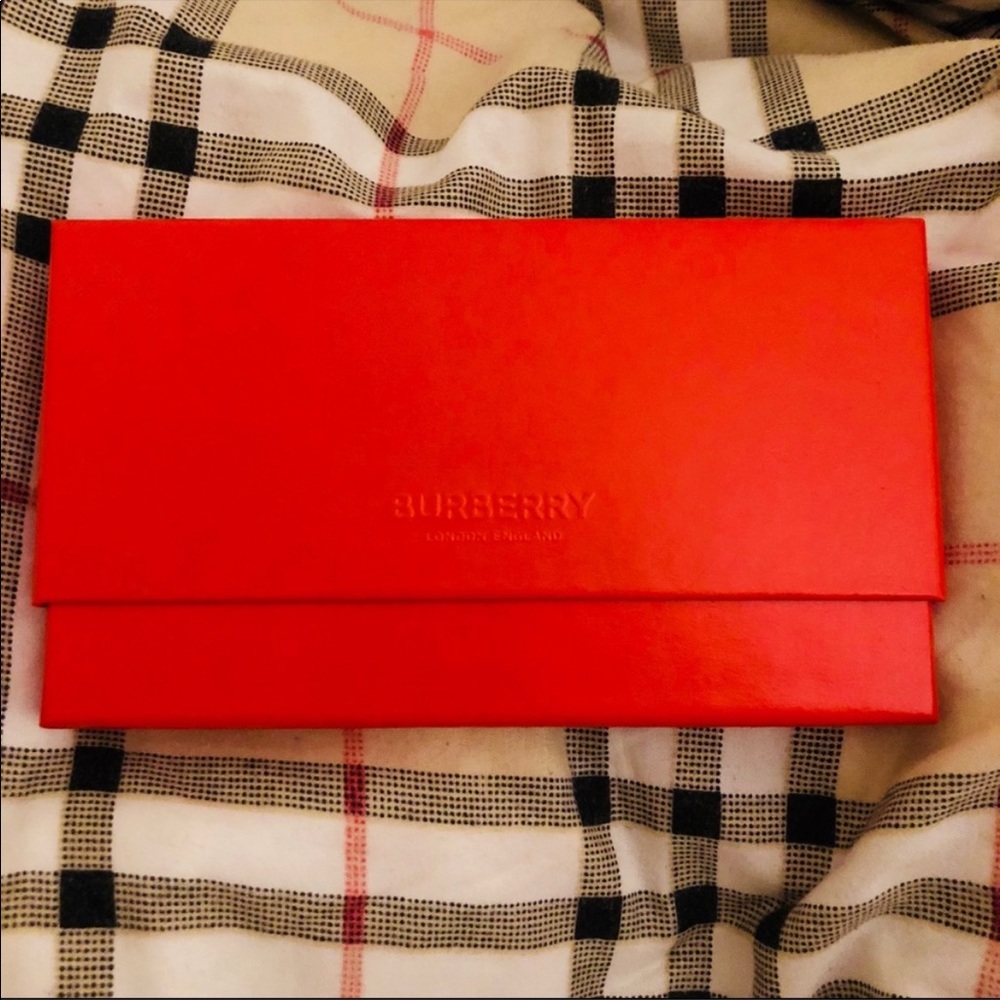 Burberry Lunar New Year Envelopes